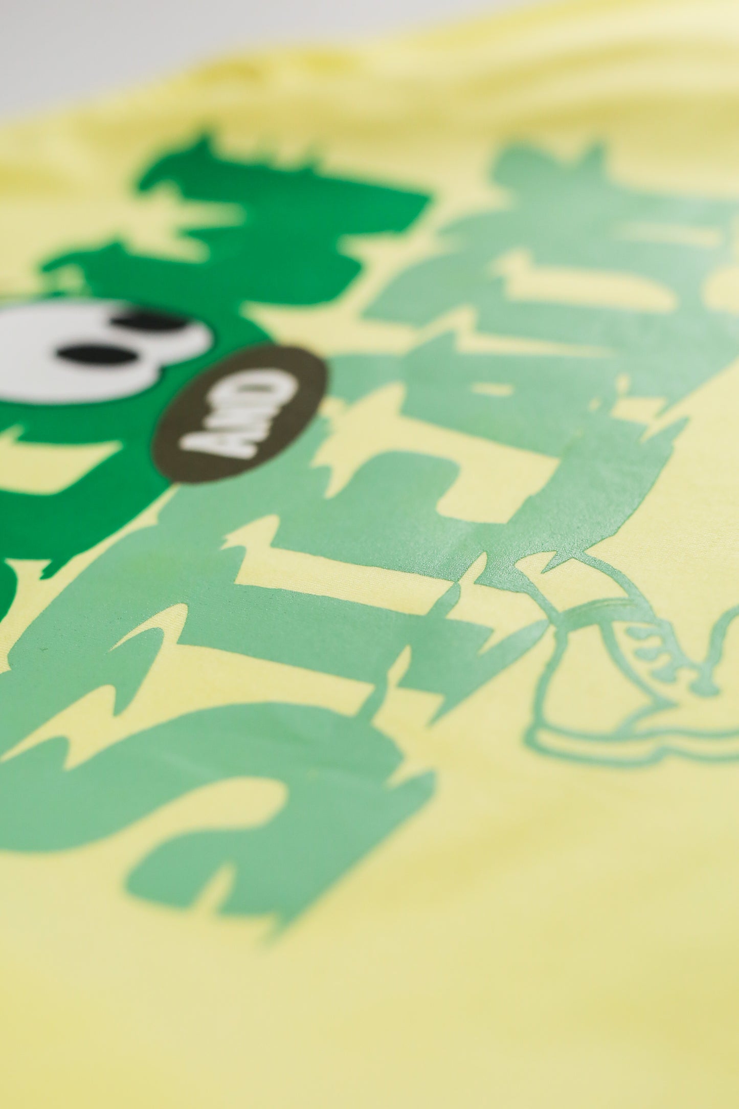"TAKE-IT-EASY" SHORT SLEEVE POCKET T-SHIRT