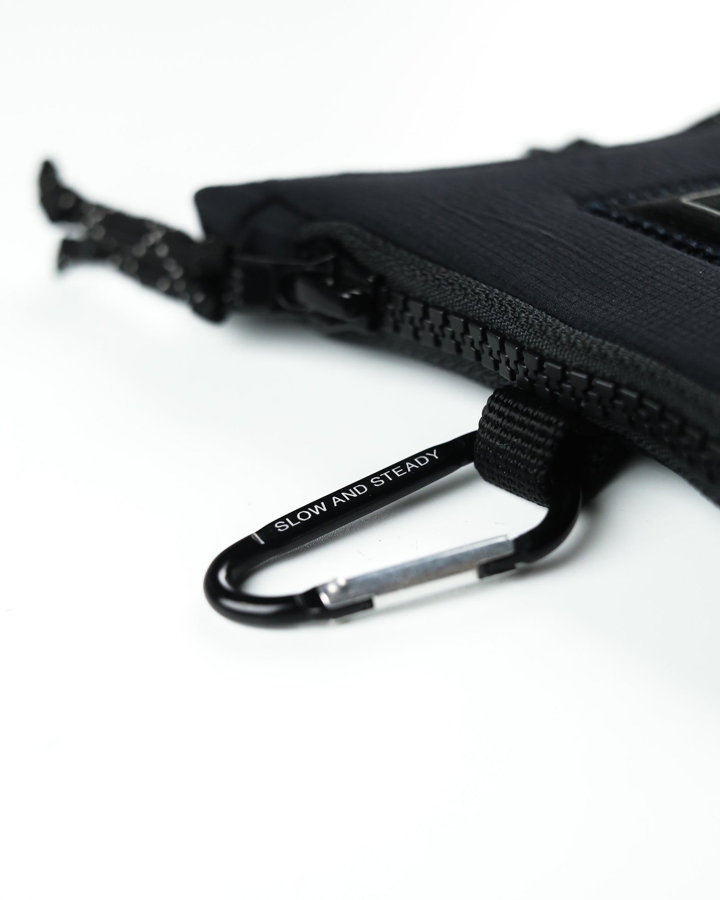 "ALL-DAY" TRIANGULAR WALLET