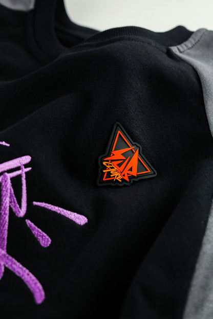 "TAGGIN'" CREW NECK SWEATSHIRT