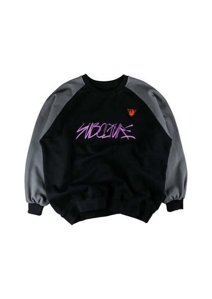 "TAGGIN'" CREW NECK SWEATSHIRT